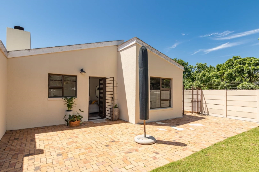 To Let 3 Bedroom Property for Rent in Claremont Western Cape